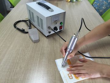 40Khz 0.01~mのPCホイルのための携帯用超音波打抜き機の超音波刃物